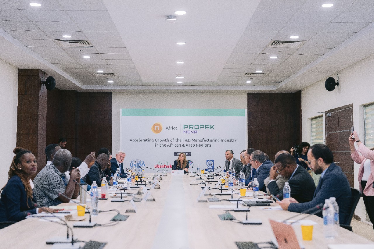 Round_Table